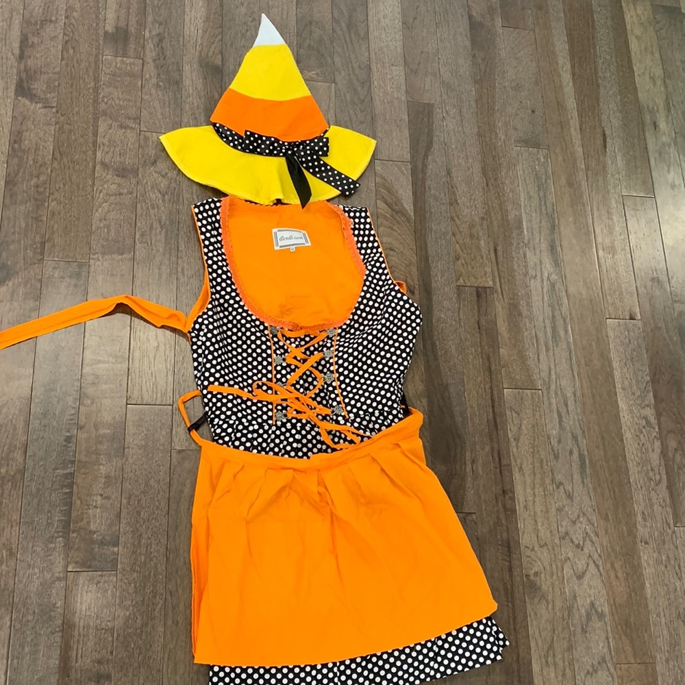 Halloween costume Candy Corn